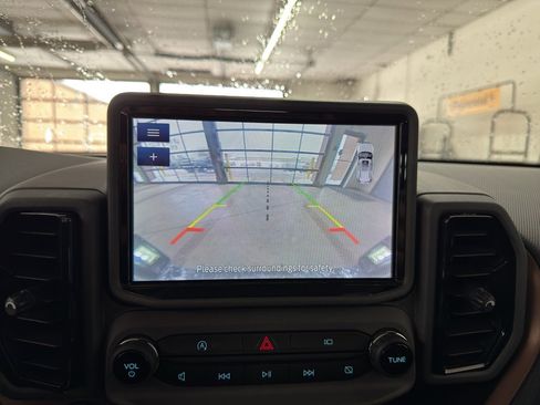 Used 2021 Ford Bronco Sport Badlands w/ Badlands Package image 16