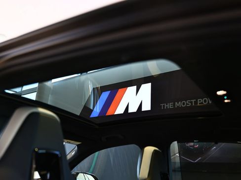 New 2027 BMW M5 w/ Executive Package AWD/4WD image 33