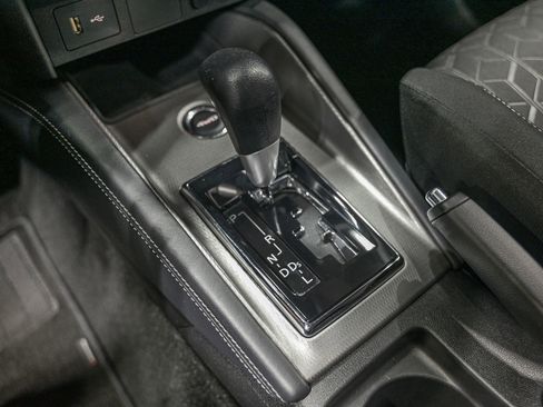 Used 2024 Mitsubishi Outlander Sport ES image 26