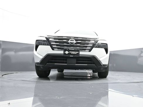 Used 2026 Nissan Rogue SV AWD/4WD image 48