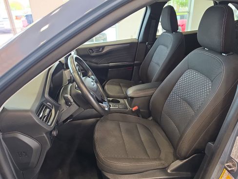 Used 2024 Ford Escape Active AWD/4WD image 8
