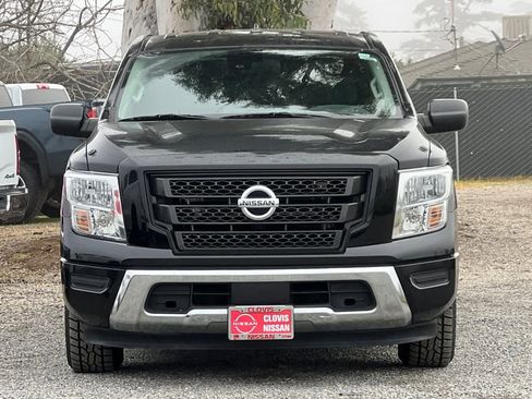 Certified 2022 Nissan Titan SV w/ Accessory Utility Package image 11