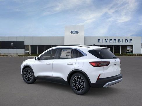 New 2025 Ford Escape SE w/ PHEV Premium Package image 4