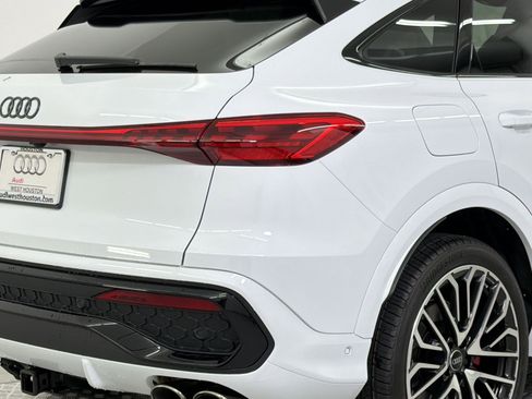New 2026 Audi SQ5 Premium Plus image 13