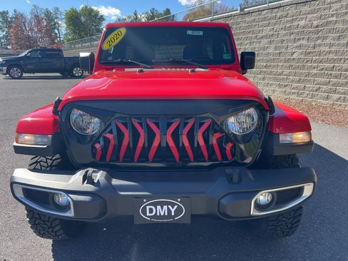 Used 2020 Jeep Wrangler Unlimited Sahara image 9