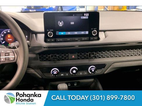 Used 2025 Honda Accord LX image 8