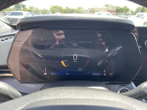 Used 2024 Chevrolet Trax ACTIV w/ Sunroof Package FWD image 18