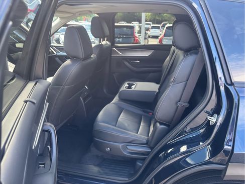 Used 2024 MAZDA CX-90 Plug-In Hybrid w/ Preferred AWD/4WD image 33