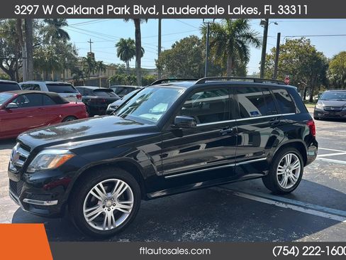 Used 2015 Mercedes-Benz GLK 250 GLK 250 BlueTEC 4MATIC Sport U image 7