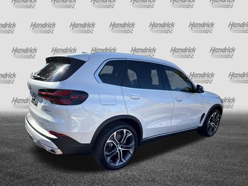 Used 2026 BMW X5 xDrive40i AWD/4WD image 10