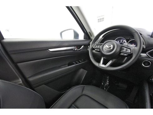 New 2025 MAZDA CX-5 AWD 2.5 S w/ Preferred Package image 8