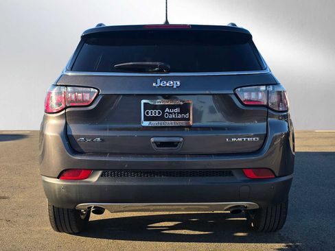 Used 2023 Jeep Compass Limited image 4