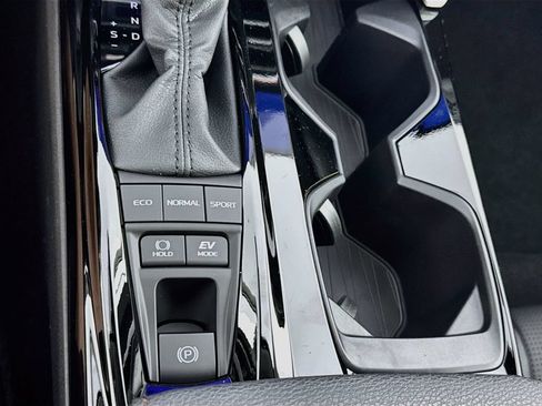 New 2026 Toyota Camry XLE AWD/4WD image 21