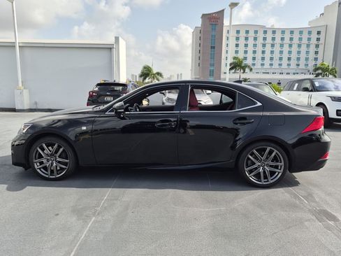 Used 2019 Lexus IS 300 F Sport w/ F Sport Package RWD image 9