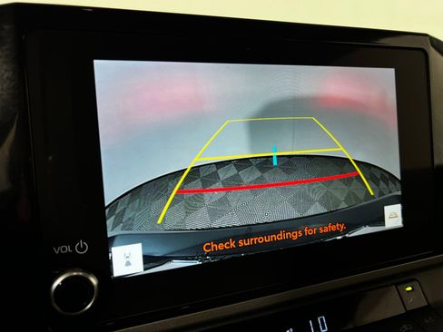 Certified 2025 Toyota Camry LE FWD image 18
