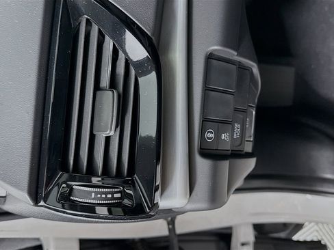 Used 2023 Acura RDX AWD image 28