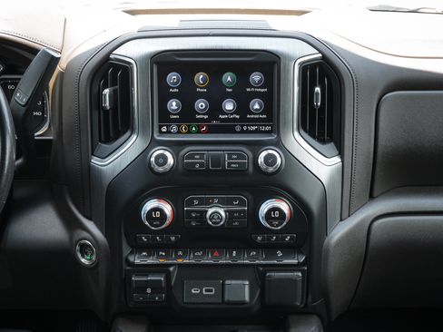 Used 2020 GMC Sierra 1500 Denali w/ Technology Package AWD/4WD image 29
