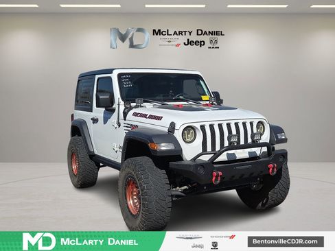 Used 2019 Jeep Wrangler Sport image 1