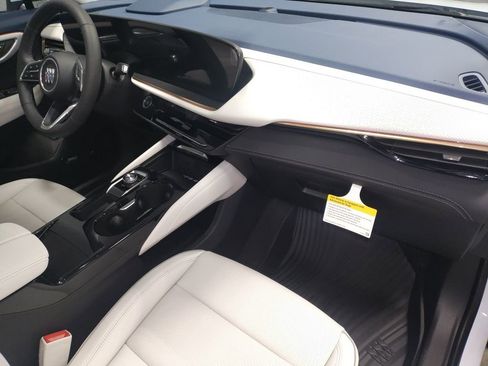 New 2026 Buick Envision Avenir image 8