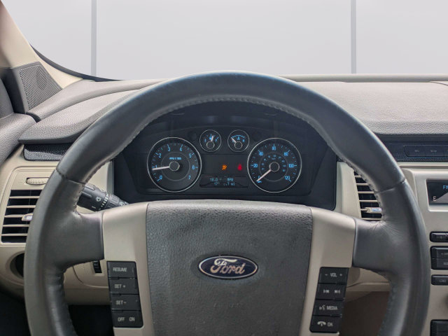Used 2010 Ford Flex SE FWD image 27