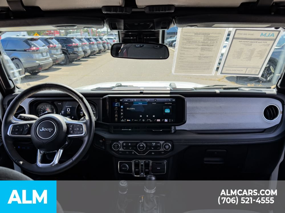 Used 2024 Jeep Wrangler Unlimited Sahara AWD/4WD image 23