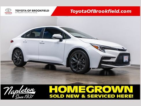 Certified 2026 Toyota Corolla XSE FWD image 1