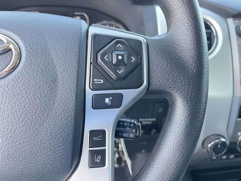 Used 2020 Toyota Tundra SR5 w/ SR5 Upgrade Package image 18