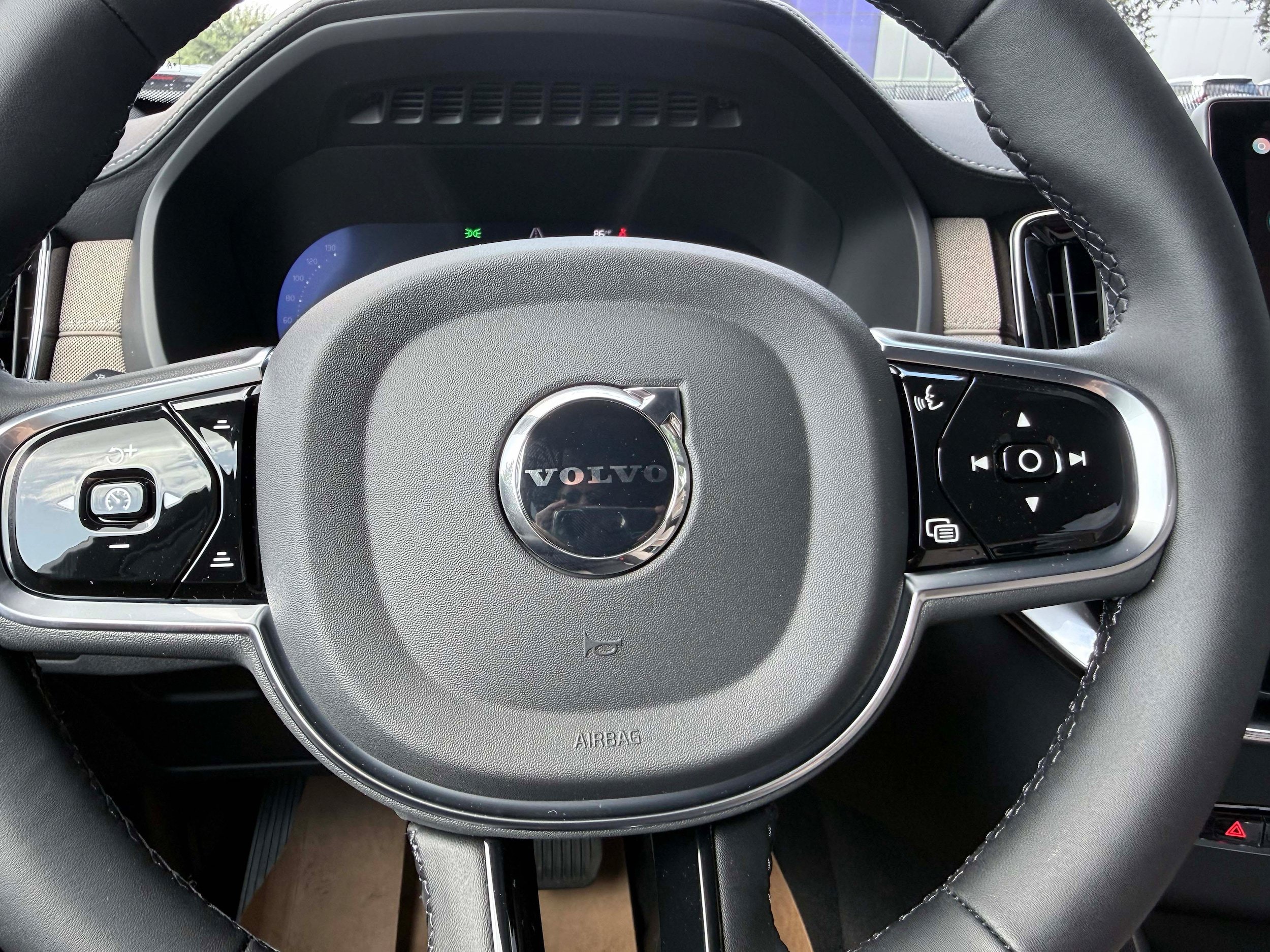 New 2026 Volvo XC90 T8 Plus w/ Protection Package Premier AWD/4WD image 20