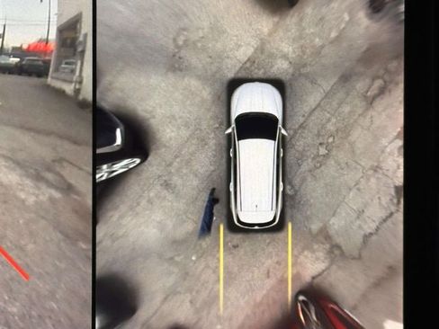 Used 2024 Hyundai Tucson Limited image 31