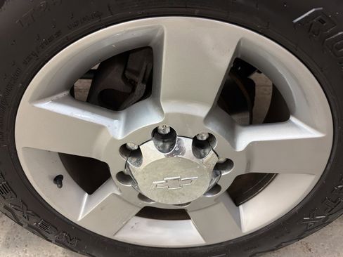 Used 2016 Chevrolet Silverado 2500 LT w/ All Star Edition image 36