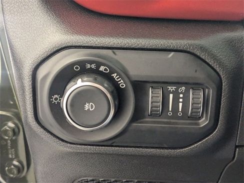 Used 2021 Jeep Wrangler Unlimited Rubicon w/ Dual Top Group image 13