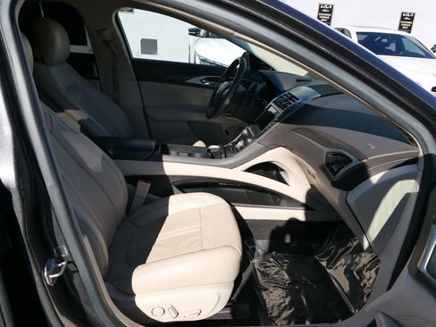 Used 2017 Lincoln MKZ Reserve w/ Technology Package image 26