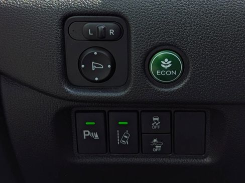Used 2016 Honda Pilot Elite image 28
