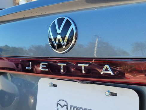 Used 2025 Volkswagen Jetta S image 7
