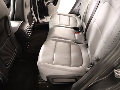 Used 2020 Lincoln Corsair Reserve w/ Equipment Group 201A FWD image 13