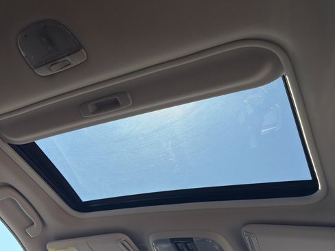 New 2025 Subaru Crosstrek 2.0i Premium image 36