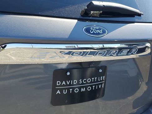 Used 2021 Ford Explorer 2WD image 27