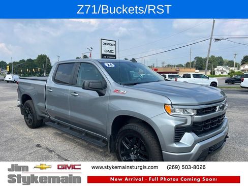 Used 2024 Chevrolet Silverado 1500 RST w/ Z71 Off-Road Package AWD/4WD image 1