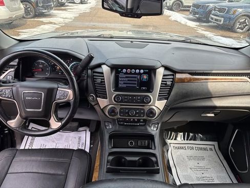 Used 2017 GMC Yukon Denali w/ Open Road Package image 24