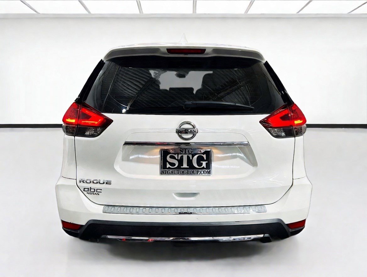 Used 2020 Nissan Rogue S FWD image 5