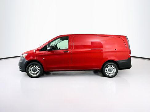 Used 2020 Mercedes-Benz Metris image 4