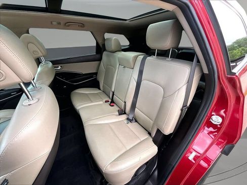 Used 2018 Hyundai Santa Fe AWD w/ SE Ultimate Tech Package 03 image 24