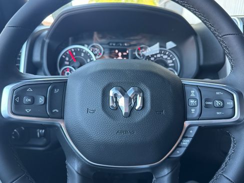New 2026 RAM 2500 Big Horn AWD/4WD image 22