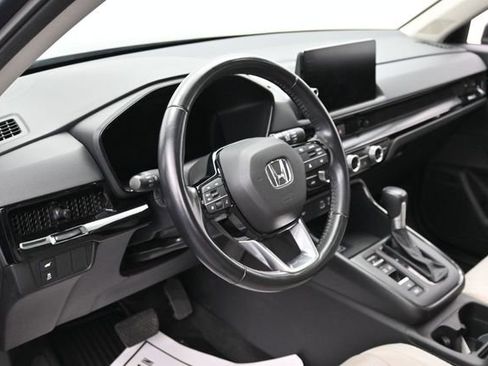 Used 2025 Honda CR-V EX-L image 18