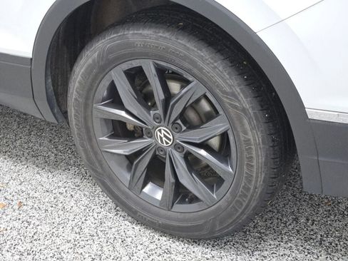 Used 2024 Volkswagen Tiguan Wolfsburg Edition image 18