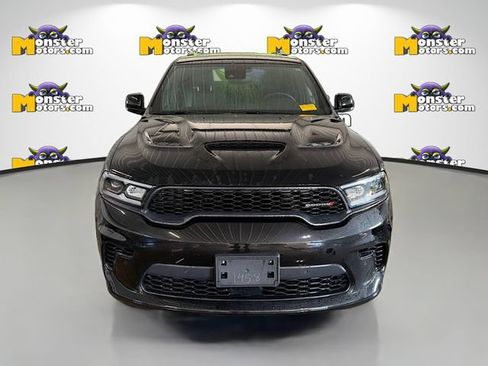 Used 2024 Dodge Durango R/T w/ Blacktop Package AWD/4WD image 2