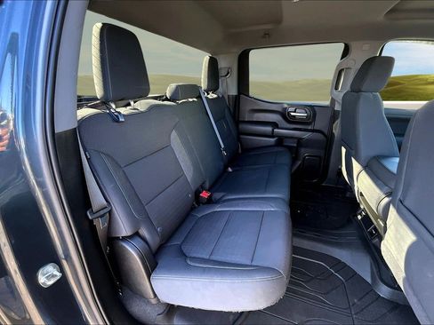 Used 2020 Chevrolet Silverado 1500 LT w/ LT Value Package image 17