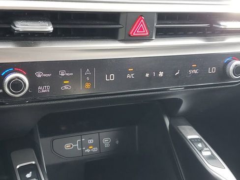 Used 2024 Kia Sorento X-Line EX AWD/4WD image 28