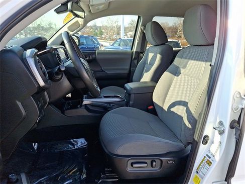 Used 2022 Toyota Tacoma SR5 image 13