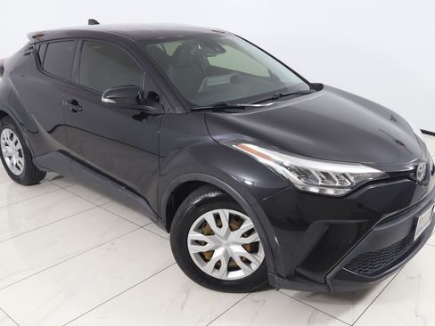 Used 2021 Toyota C-HR LE FWD image 13
